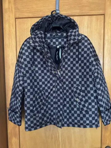 미사용 앙코 키누 패딩 자켓