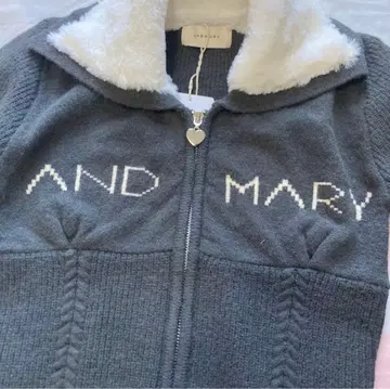 andmary Mary logo zip tops gray
