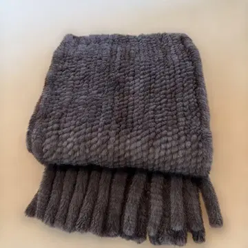 그레이 프린지 스톨