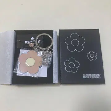 [ 미사용 새상품 ] MARY QUANT 꽃 모양 키링 박스 포함