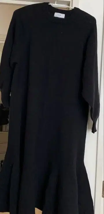 SLOBE IENA 블랙 긴팔 니트 원피스