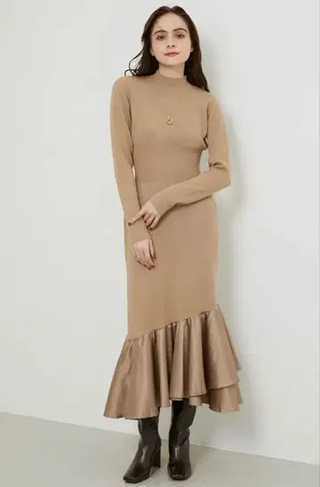 새틴 밑단 니트 원피스