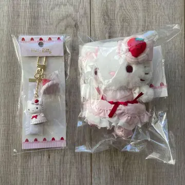 헬로키티 딸기 휘핑 케이크 마스코트 백참 키링