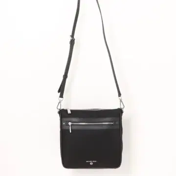 마이클코어스 블랙 숄더백