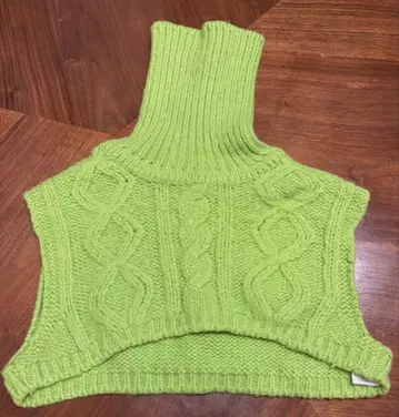 FACETASM 니트 터틀넥 형광 그린