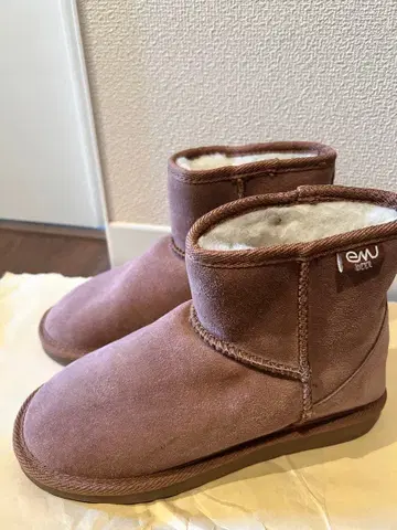 에뮤 어그 부츠 브라운