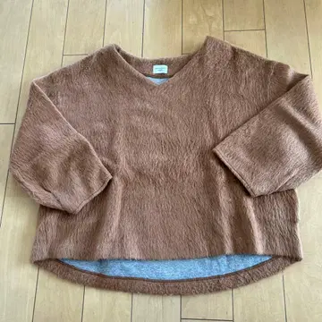 URBAN RESEARCH DOORS 브라운 V넥 스웨터