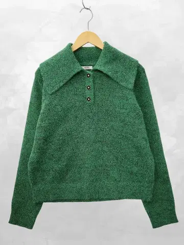 미사용품 KUOSE 쿠오세 빅 칼라 하프 버튼 니트 스웨터 S