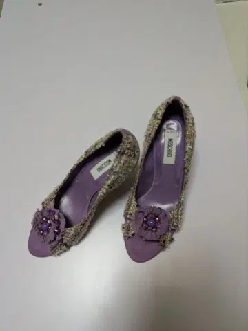 MOSCHINO 보라색 트위드 하이힐