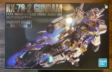 PG UNLEASHED 기동전사 건담 RX-78-2 건담