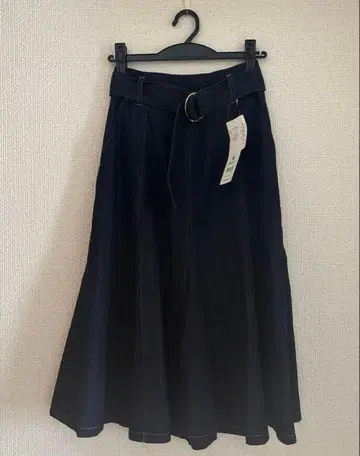 미사용 택 포함 질 바이 질 스튜어트 데님 스커트 네이비 M