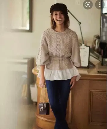 Arpege story 베이지 도킹 케이블 풀오버