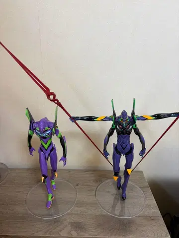 에반게리온 초호기 13호기 피규어