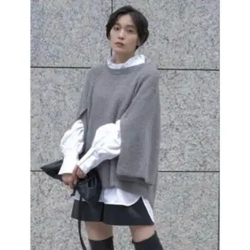 새상품급 CADUNE 케이프 니트