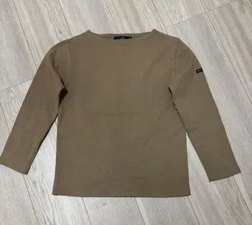 SAINT JAMES 세인트 제임스 브라운 긴팔 T셔츠