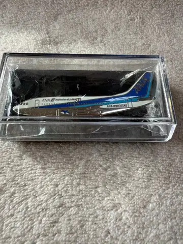 ANA WINGS 슈퍼 돌핀 기념 배지