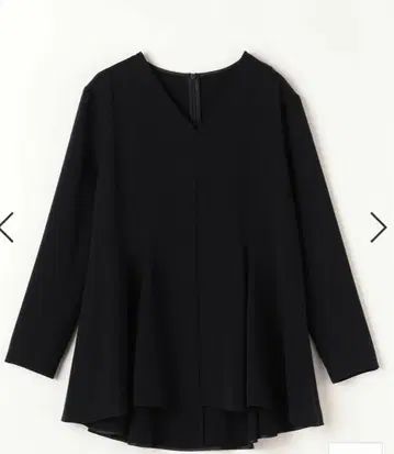 새상품급 MOGA wb 네이비 플레어 실루엣 긴팔 상의