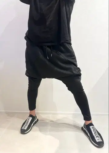 하렘 팬츠 맨투맨 블랙 스키니 스트레치 검색 GACKT