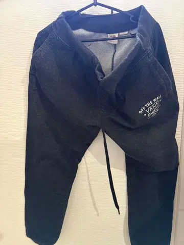 VANS OFF THE WALL 다크 그레이