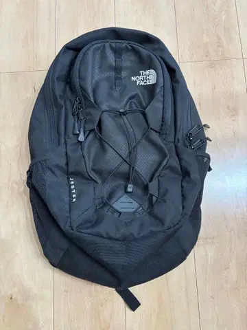 THE NORTH FACE JESTER 블랙 백팩