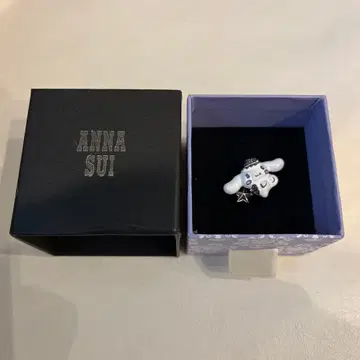 안나수이 시나모롤 이어커프