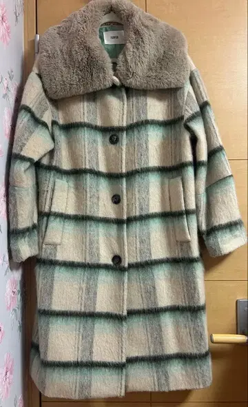 FURFUR 샤기 체크 코트