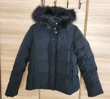 GU 퍼 달린 다운 자켓 블랙 M