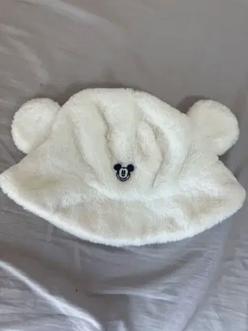 디즈니 귀 달린 화이트 캡 58cm