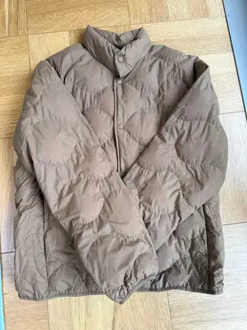 UNIQLO ULTRA LIGHT DOWN 다운 자켓 L 브라운