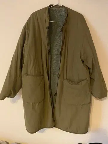 ARMY TWILL 롱 코트 리버서블 보아 코트