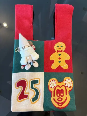 릴린링 참 백 디즈니 2025