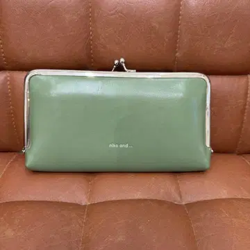 nike and - 그린 가마구치 장지갑