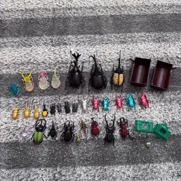 곤충 피규어 세트 30개