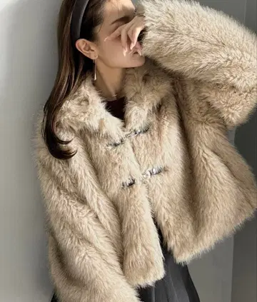 [ mily bilet ] 2way 가죽 버클 사용 인조 모피 블루종