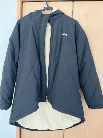 FILA 퀼팅 다운 자켓 블랙