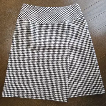 UNTITLED 타이트 스커트