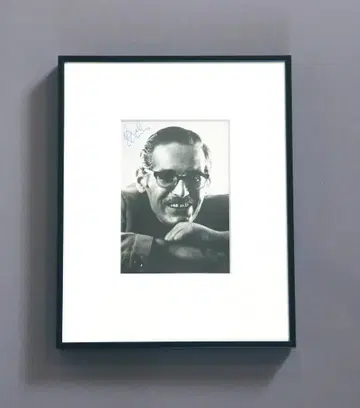 빌 에반스의 사인 포함 프로모션 사진 프레임 포함