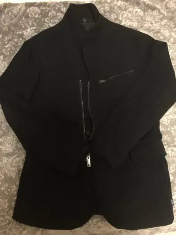 아르마니 진스 블랙 자켓