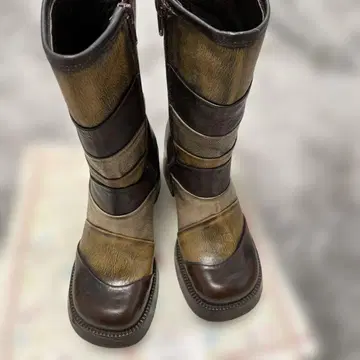 가죽 스트라이프 디자인 부츠 중간 힐