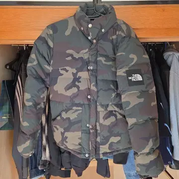 THE NORTH FACE 카모플라쥬 다운 자켓 M