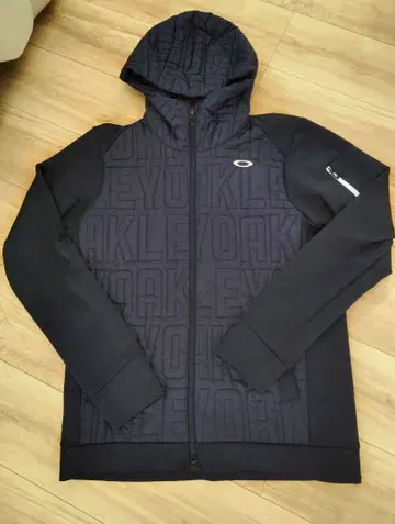 OAKLY 골프 후드티