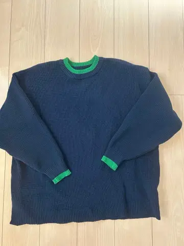 긴팔 니트 미사용 새상품