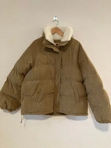 nugu 카멜 코듀로이 보아 옷깃 다운 자켓