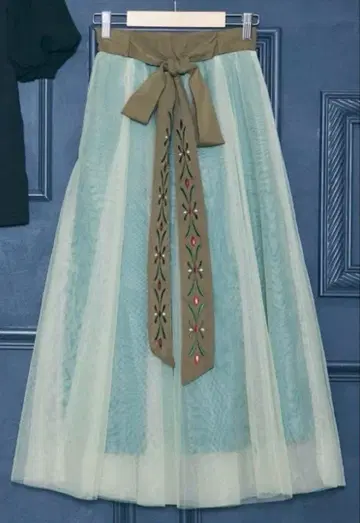 디즈니 겨울왕국 안나 대관식 스커트 샤샤 스커트 그린