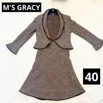 새상품급 엠즈 그레이시 트위드 셋업 프릴 40