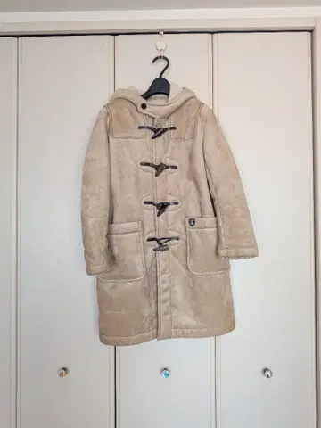 오르치발 페이크 무스탕 더플 코트