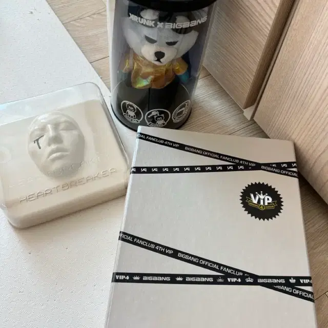 지디 인형 & vip 4기 패키지 & 하트브레이커 앨범