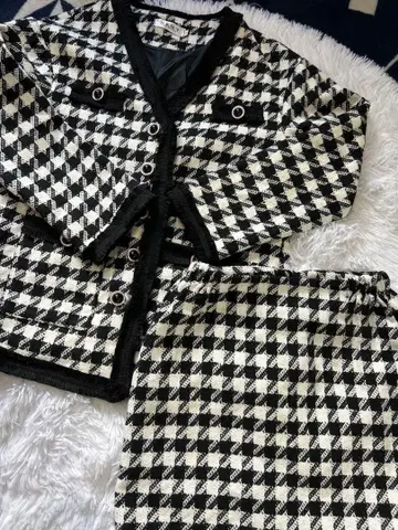 H.R.M.Y COLLECTION 체크 무늬 스커트 셋업 S 사이즈