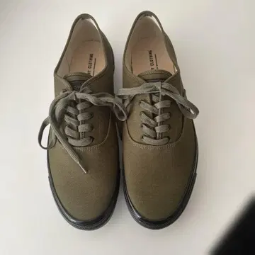 올리브색 캔버스 스니커즈 Size 28.0-28.5