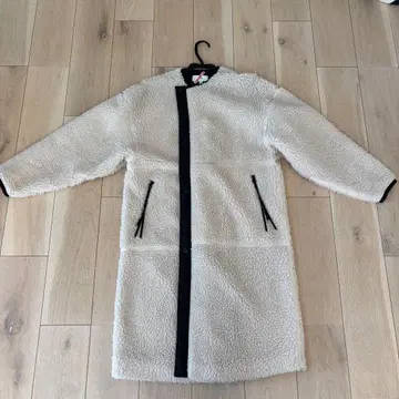 HYKE 하이크 보아 롱 코트 화이트 사이즈 1